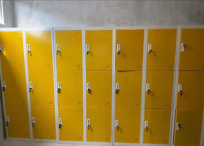 Reddoorz Near Ngurah Rai Airport Otel Kuta Lombok