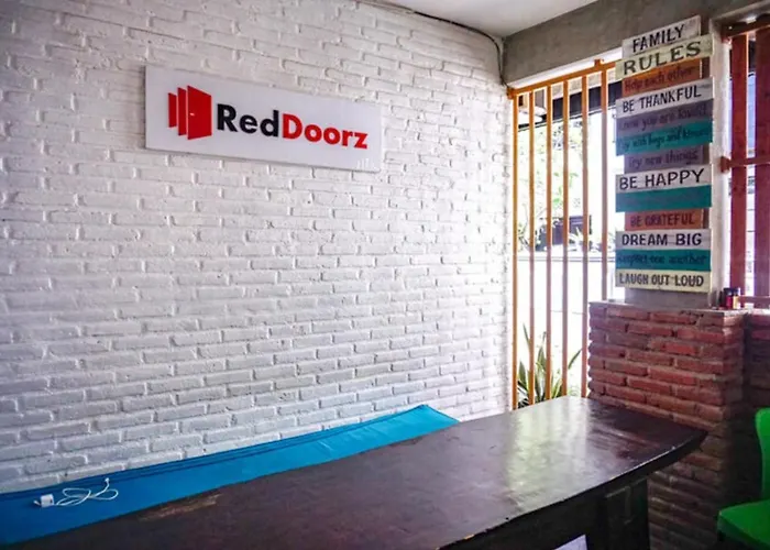 Otel Reddoorz Near Ngurah Rai Airport