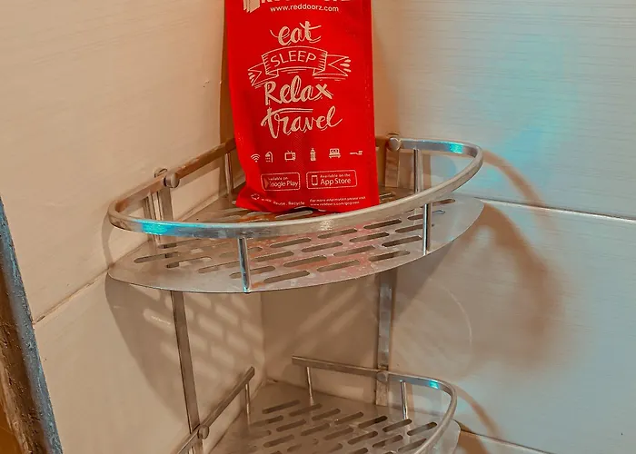 Otel Reddoorz Near Ngurah Rai Airport Kuta Lombok